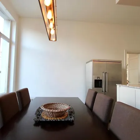 Apartment Cap's House *